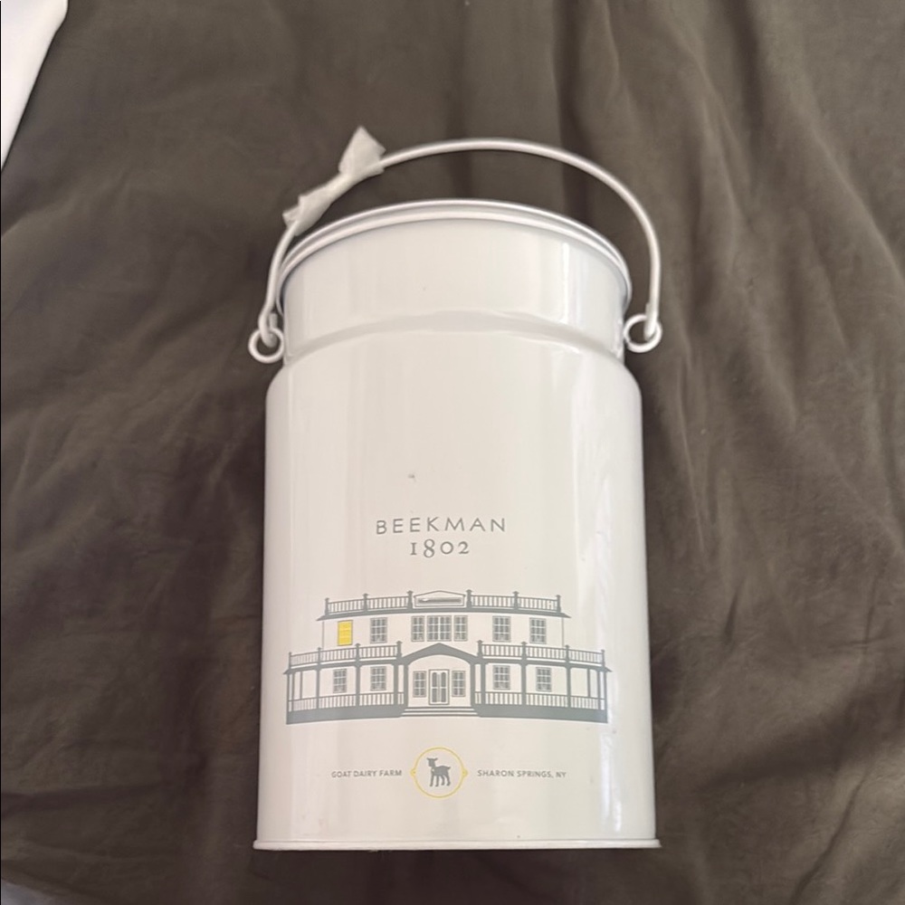 Beekman 1802 White Metal Canister